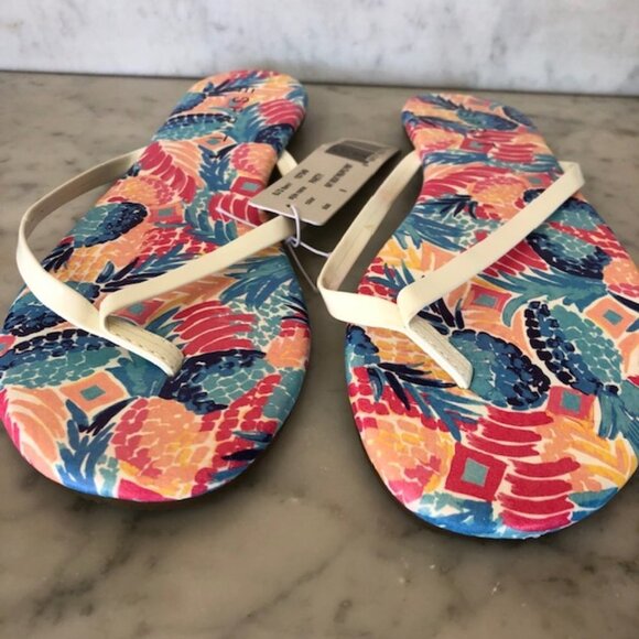 ESPRIT Flip Flops Party Pineapple Print 9 NWT - Picture 7 of 13